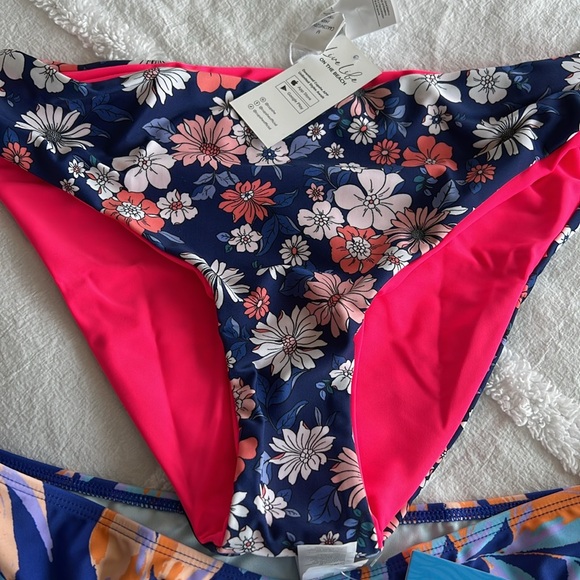 NWY two Cupshe bikini bottom s - Picture 2 of 3